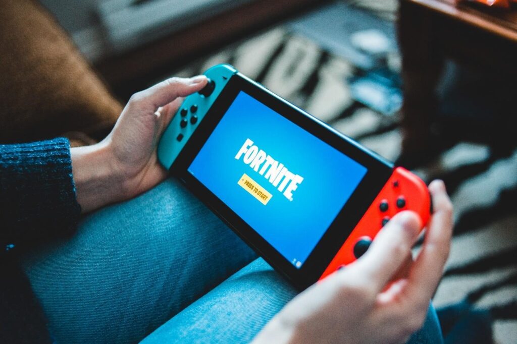 Fortnite logo on Nintendo Switch