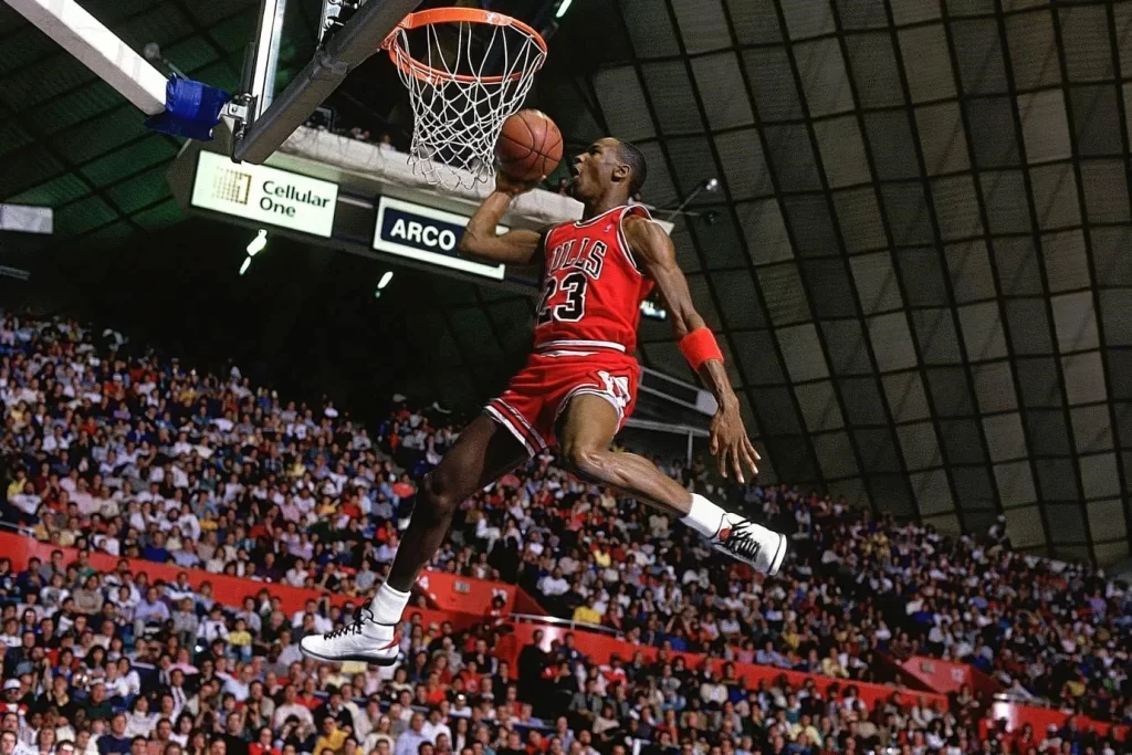 Michael Jordan dunks from the free throw line